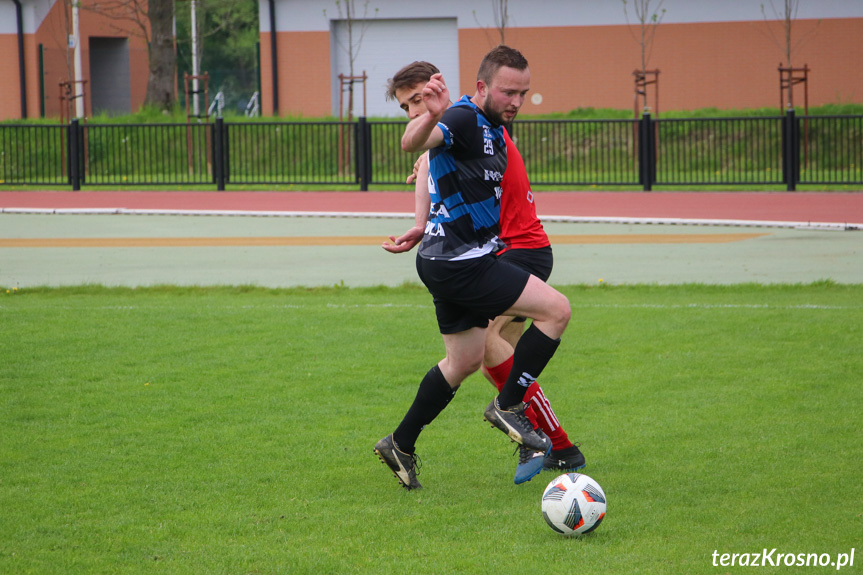 Guzikówka Krosno - Iwełka Iwla 2:0