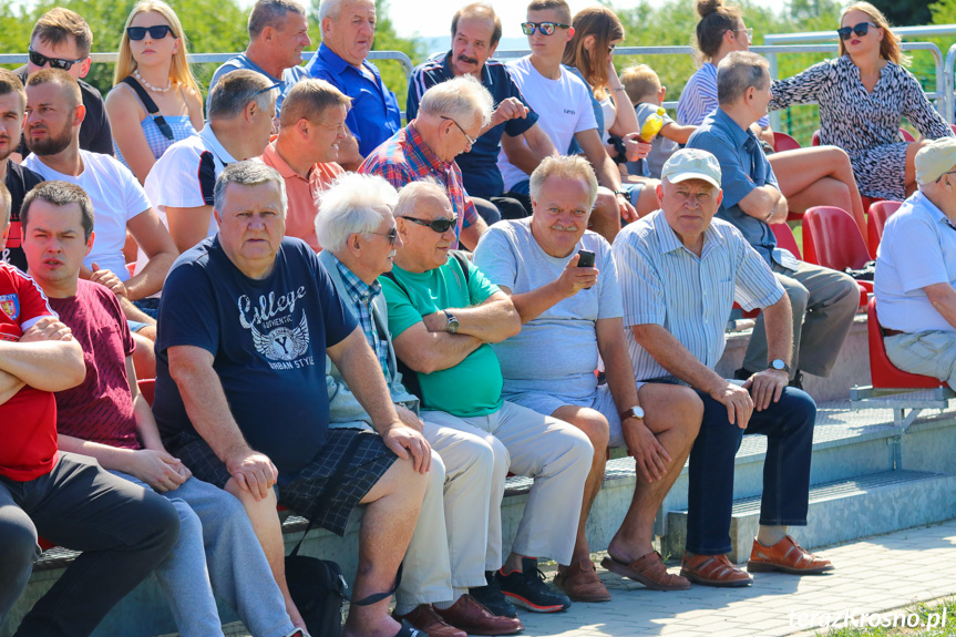 Guzikówka Krosno - Karpaty Krosno 0:9