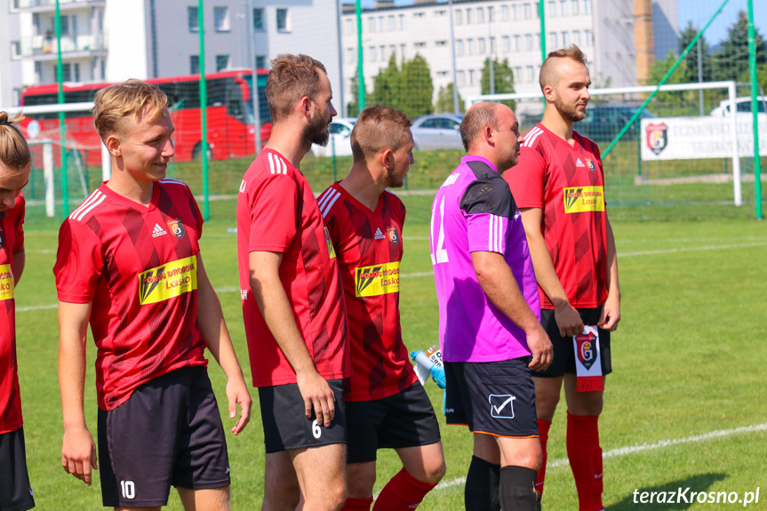 Guzikówka Krosno - Karpaty Krosno 0:9