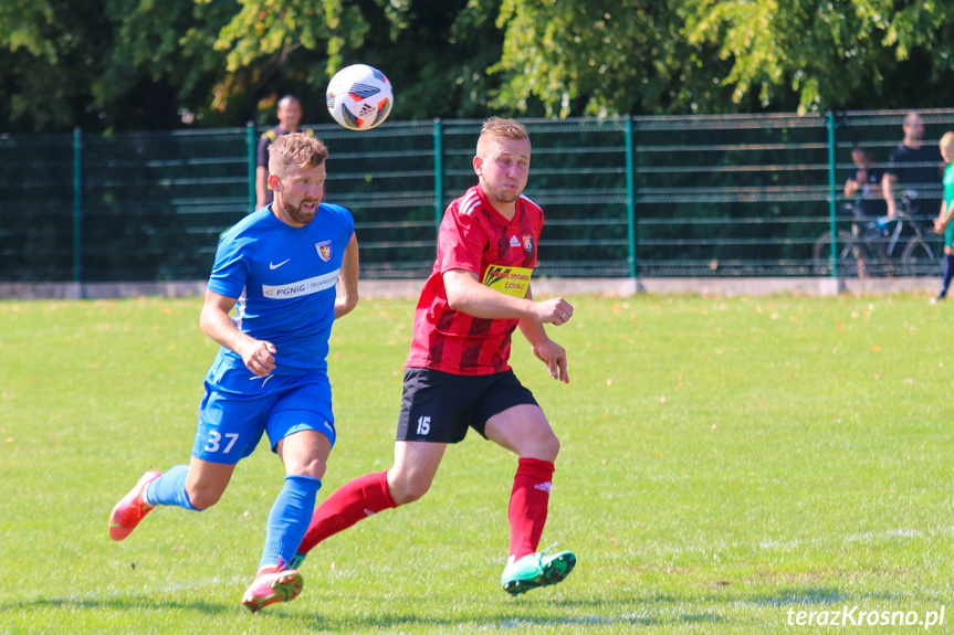 Guzikówka Krosno - Karpaty Krosno 0:9