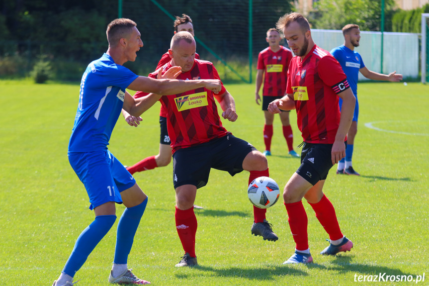 Guzikówka Krosno - Karpaty Krosno 0:9