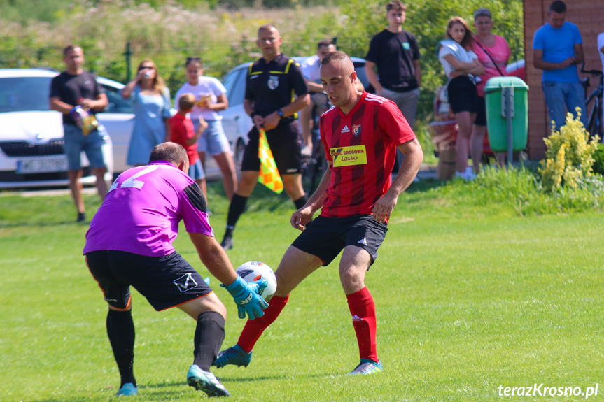 Guzikówka Krosno - Karpaty Krosno 0:9