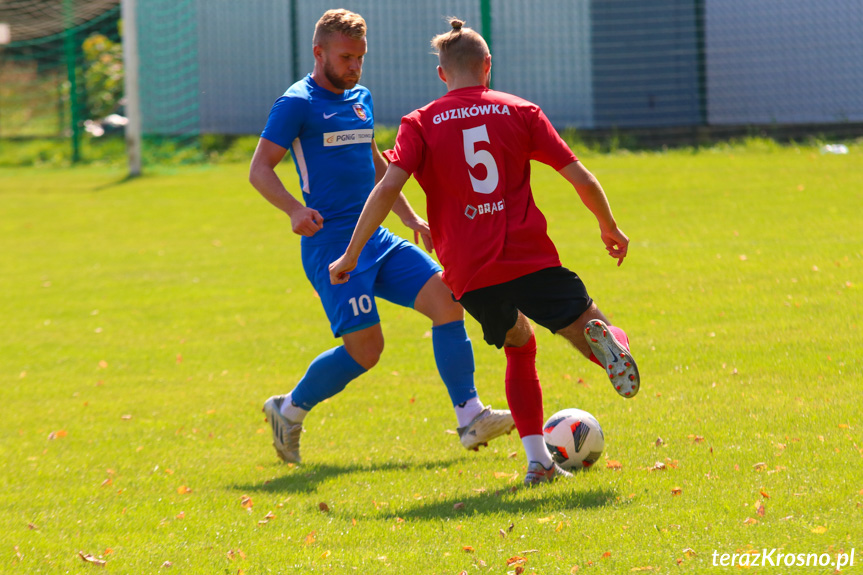 Guzikówka Krosno - Karpaty Krosno 0:9