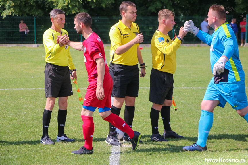 Guzikówka Krosno - LKS Głowienka 5:2