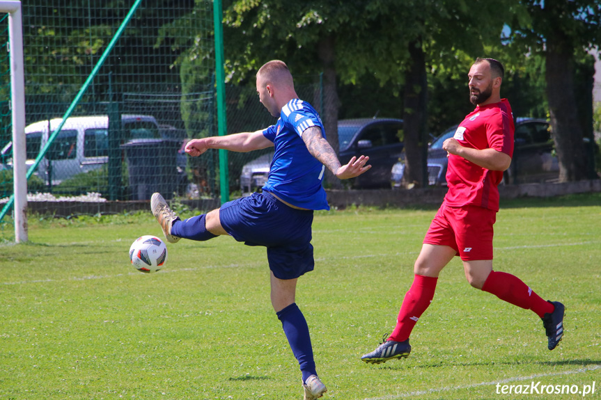 Guzikówka Krosno - LKS Głowienka 5:2