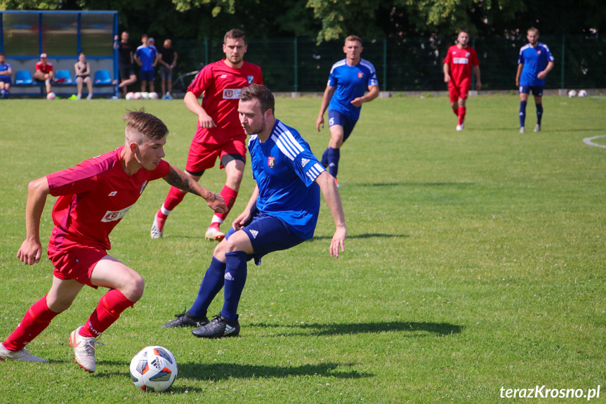 Guzikówka Krosno - LKS Głowienka 5:2