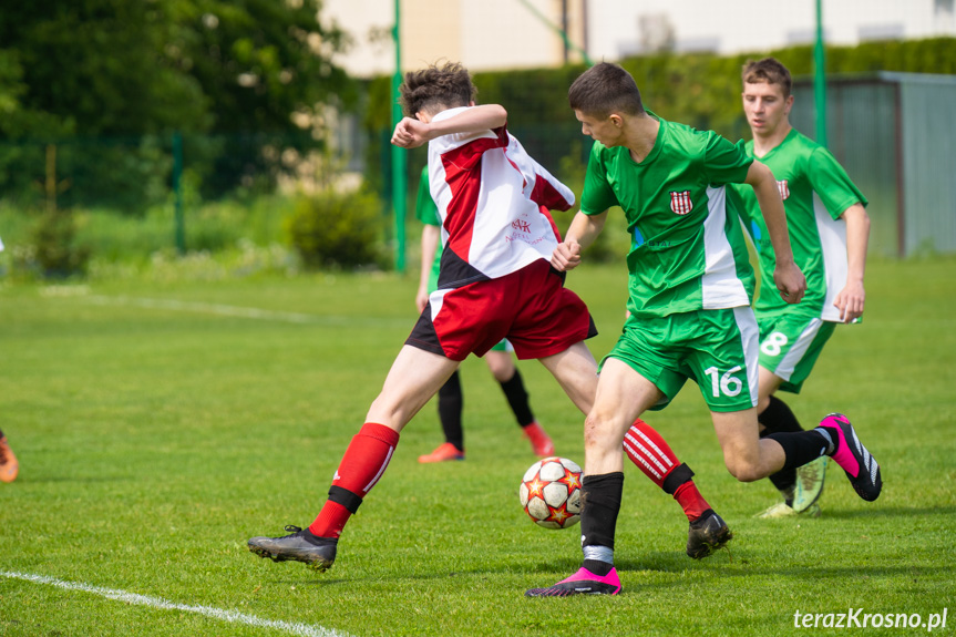 Guzikówka Krosno - LKS Victoria Kobylany 2:3