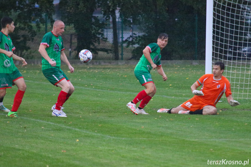 Guzikówka Krosno - OKS Sobniów Jasło 3:4