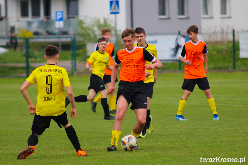 Guzikówka Krosno - Olympyc Zręcin 2:2