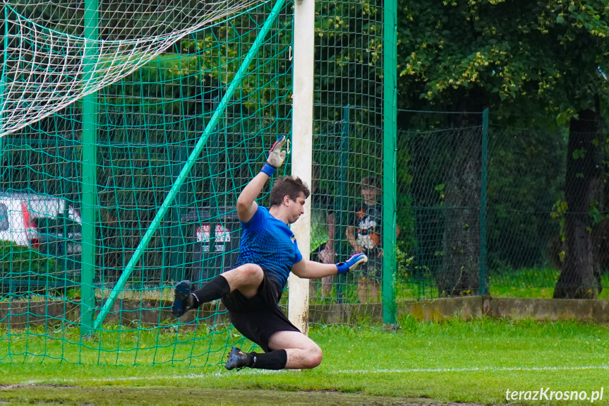 Guzikówka Krosno - Rędzinianka Wojaszówka 1:5