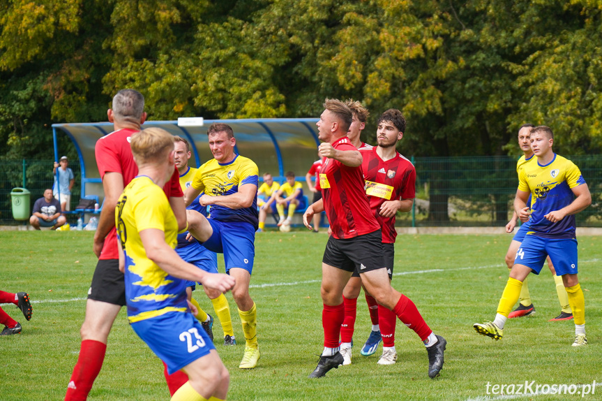 Guzikówka Krosno - Rędzinianka Wojaszówka 3:1 