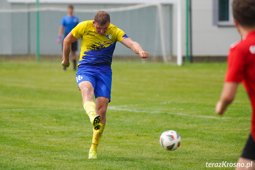 Guzikówka Krosno - Rędzinianka Wojaszówka 3:1 