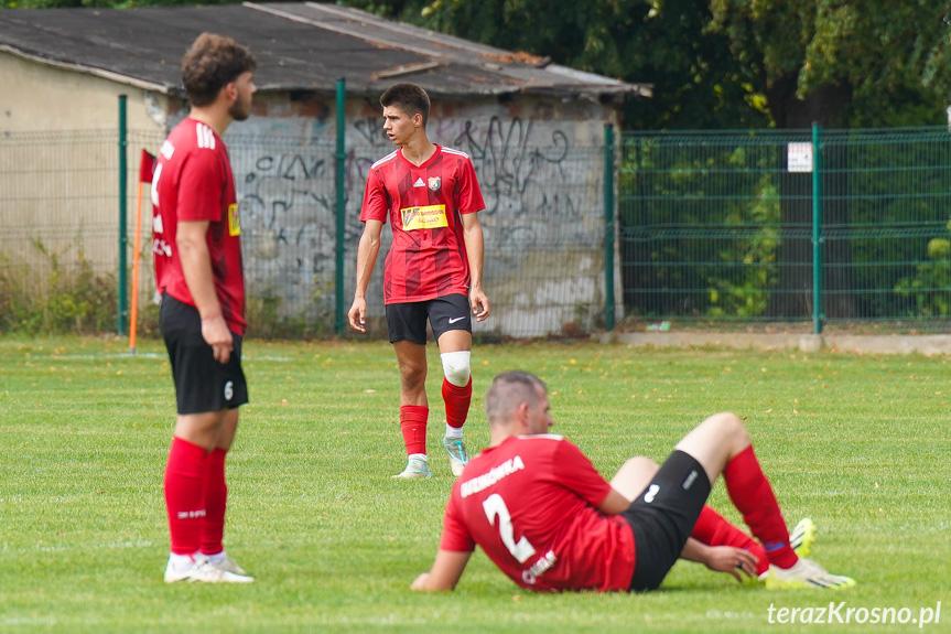 Guzikówka Krosno - Rędzinianka Wojaszówka 3:1 