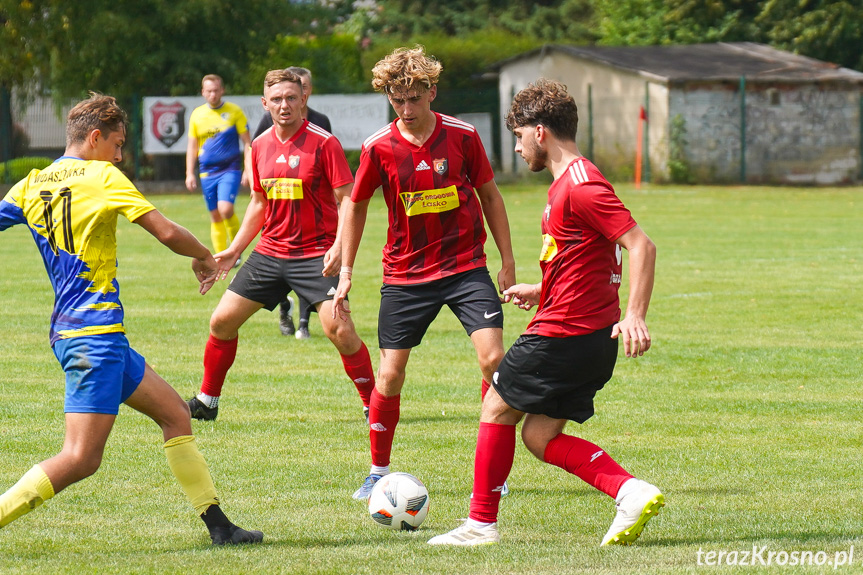 Guzikówka Krosno - Rędzinianka Wojaszówka 3:1 