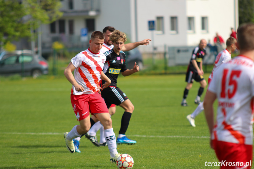 Guzikówka Krosno - Victoria Kobylany 6:0