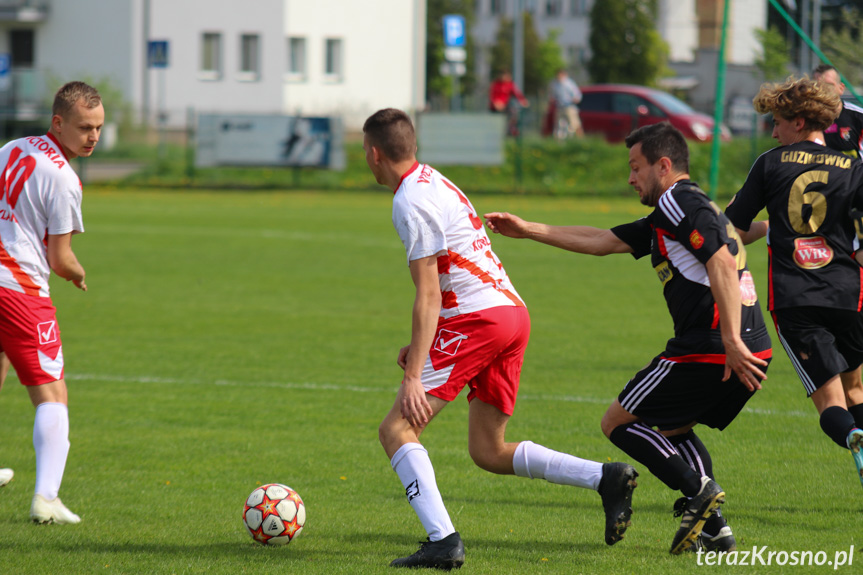 Guzikówka Krosno - Victoria Kobylany 6:0