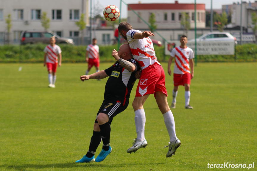 Guzikówka Krosno - Victoria Kobylany 6:0