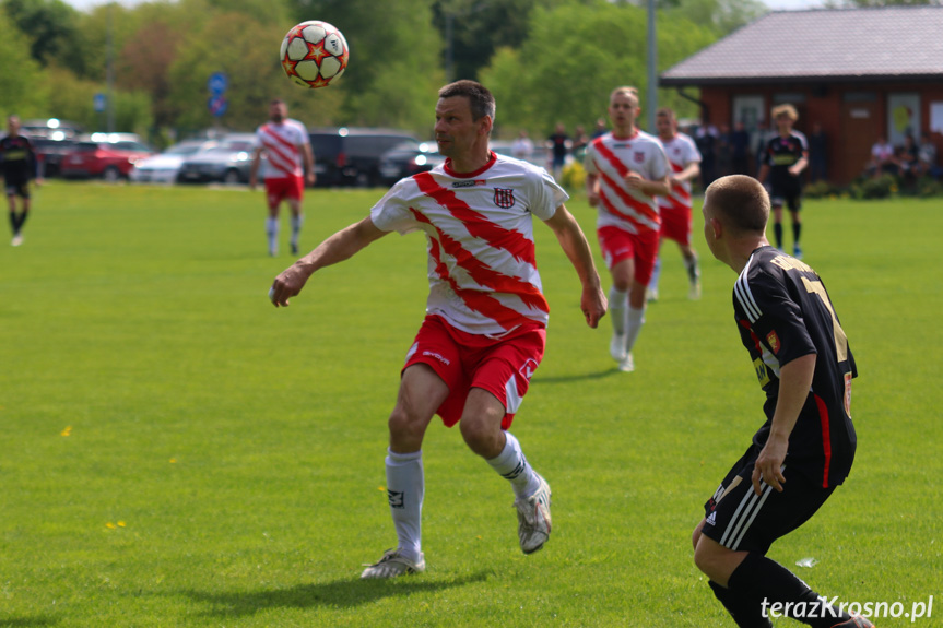 Guzikówka Krosno - Victoria Kobylany 6:0