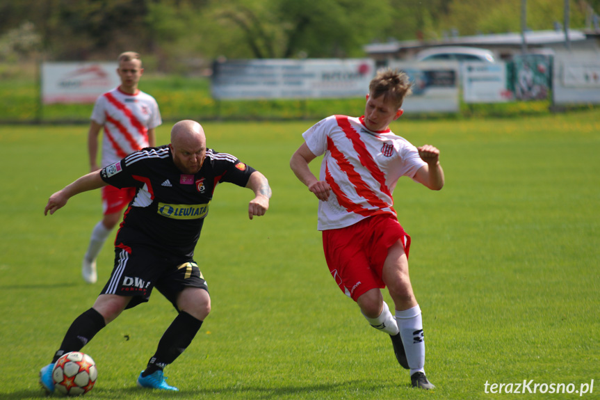 Guzikówka Krosno - Victoria Kobylany 6:0