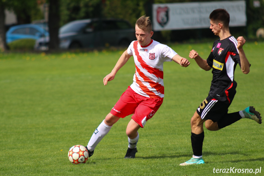 Guzikówka Krosno - Victoria Kobylany 6:0