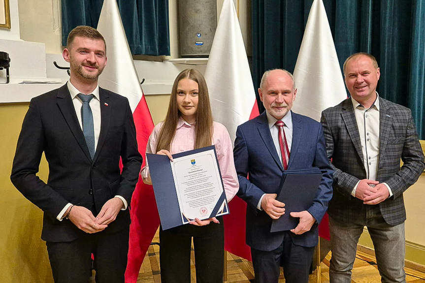 I Sesja Młodzieżowej Rady Miejskiej w Iwoniczu-Zdroju