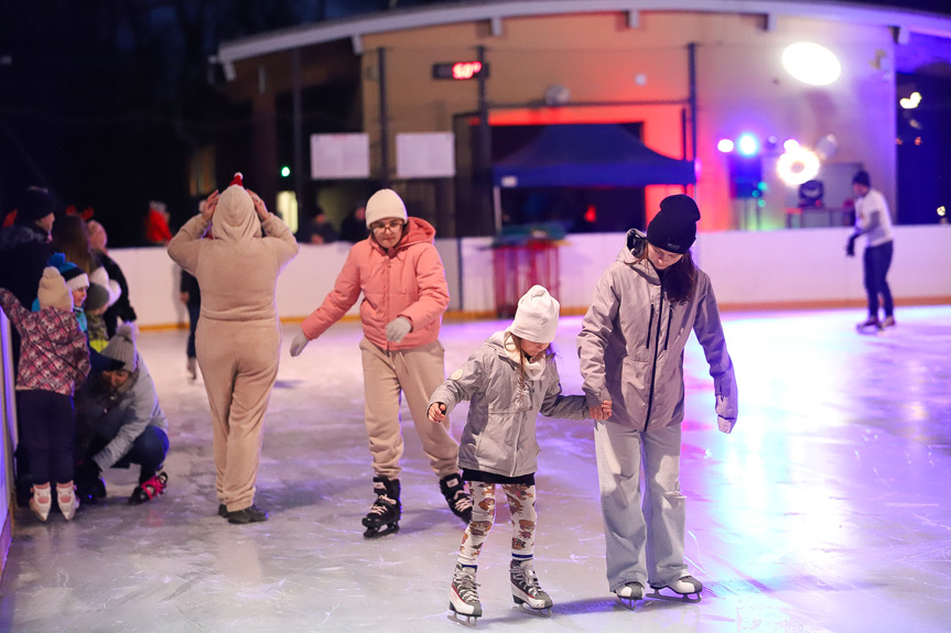 Ice Disco - rozkręcamy lodowisko