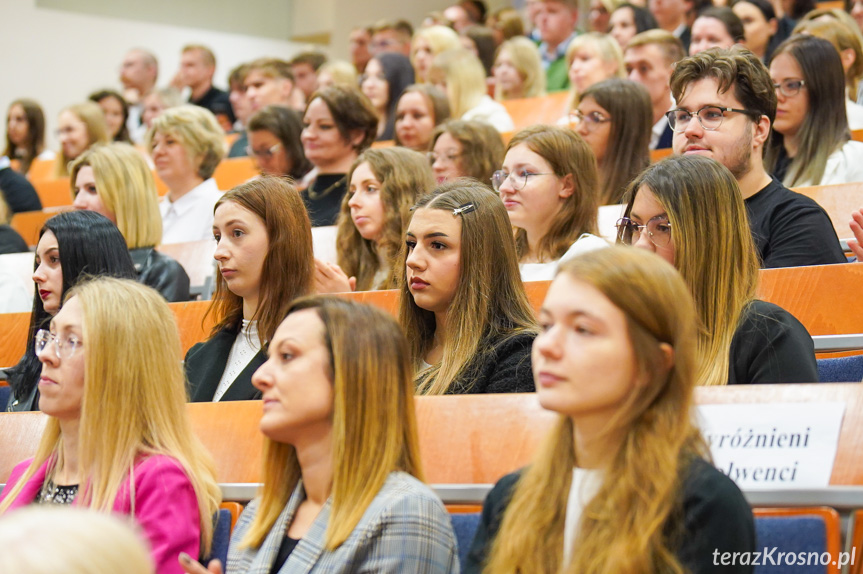 Inauguracja roku akademickiego 2024/2025 w PANS w Krośnie