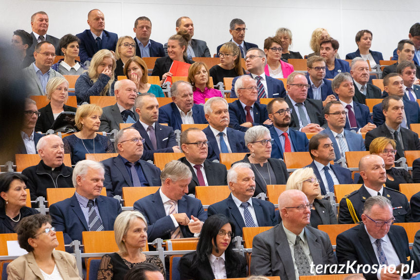 Inauguracja roku akademickiego w PWSZ Krosno