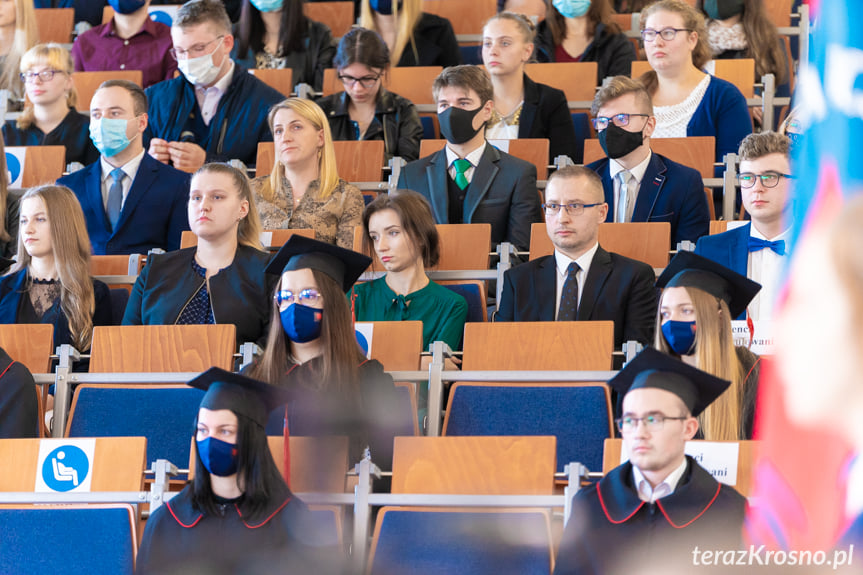 Inauguracja roku akademickiego 2021/2022 w Karpackiej Państwowej Uczelni w Krośnie