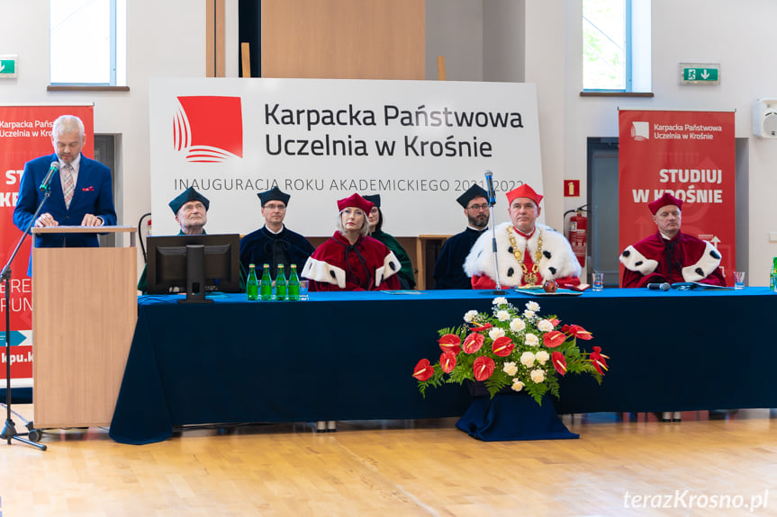 Inauguracja roku akademickiego 2021/2022 w Karpackiej Państwowej Uczelni w Krośnie