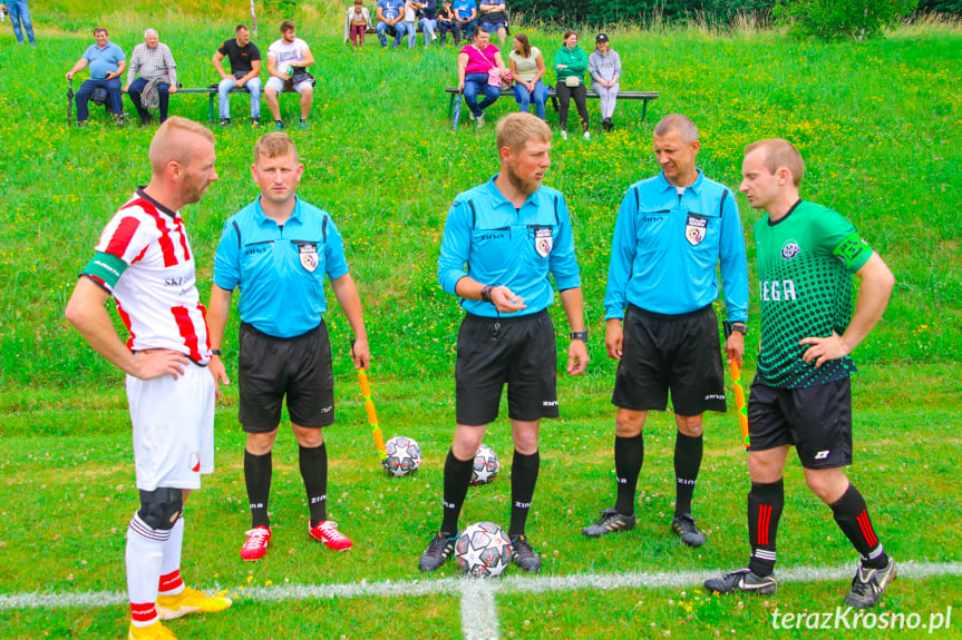 Iskra Iskrzynia - Górnik Grabownica Starzeńska 3:3