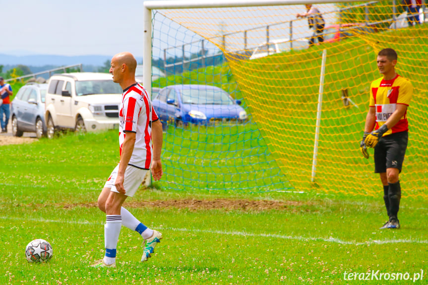 Iskra Iskrzynia - Górnik Grabownica Starzeńska 3:3