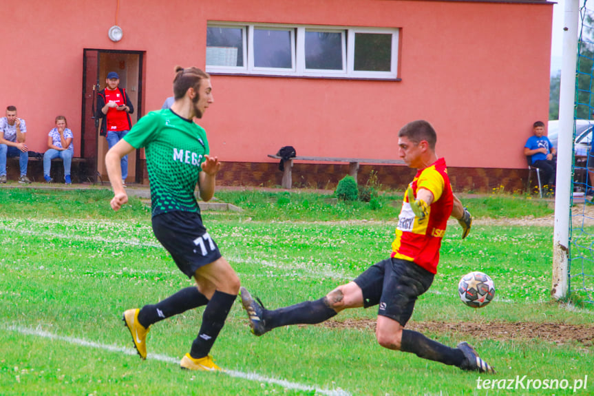 Iskra Iskrzynia - Górnik Grabownica Starzeńska 3:3