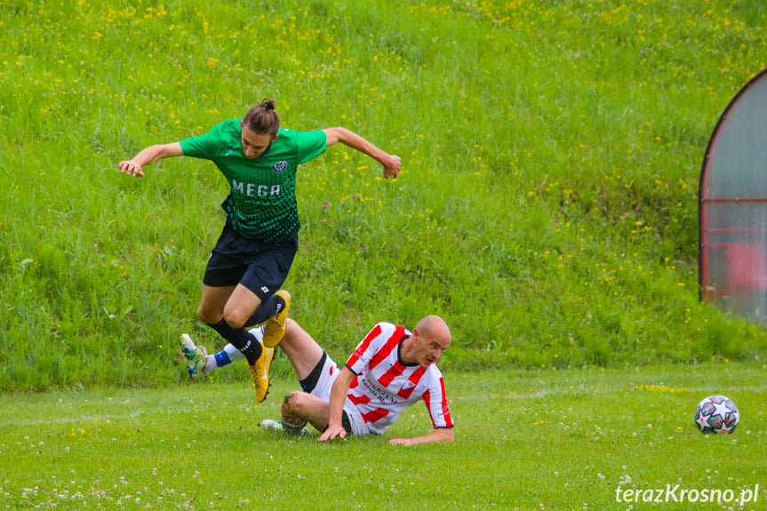 Iskra Iskrzynia - Górnik Grabownica Starzeńska 3:3