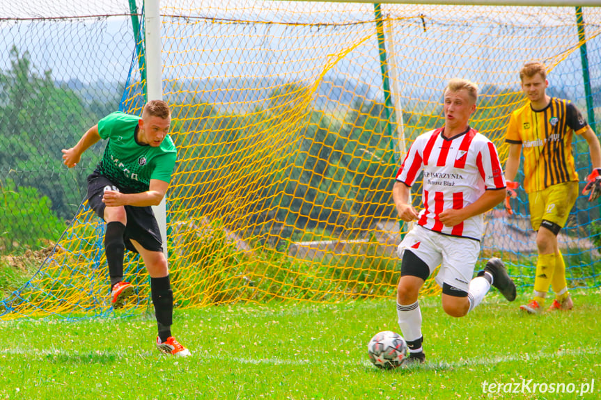 Iskra Iskrzynia - Górnik Grabownica Starzeńska 3:3