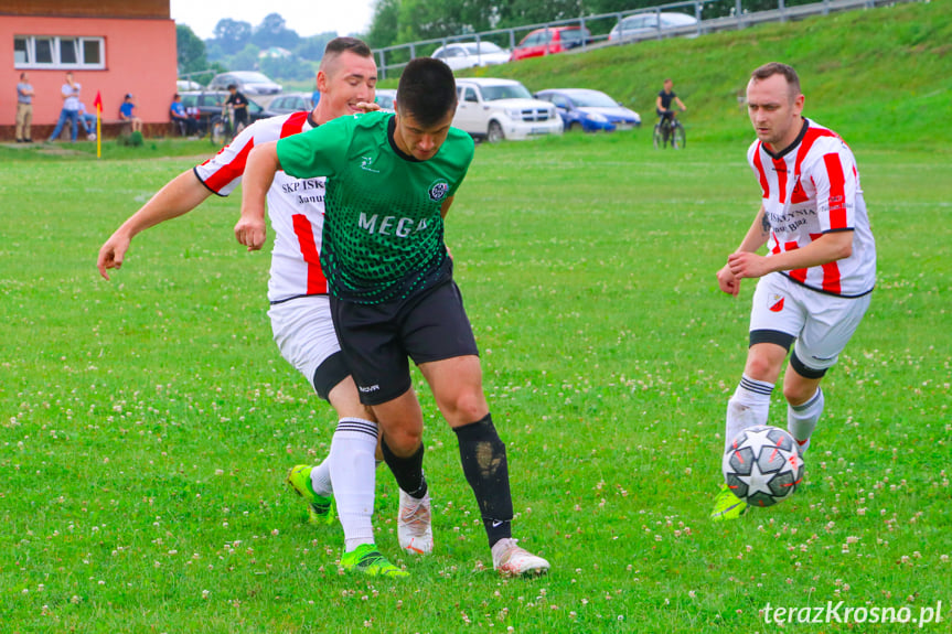 Iskra Iskrzynia - Górnik Grabownica Starzeńska 3:3