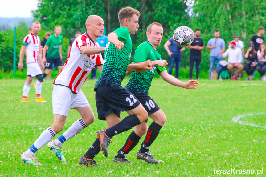 Iskra Iskrzynia - Górnik Grabownica Starzeńska 3:3