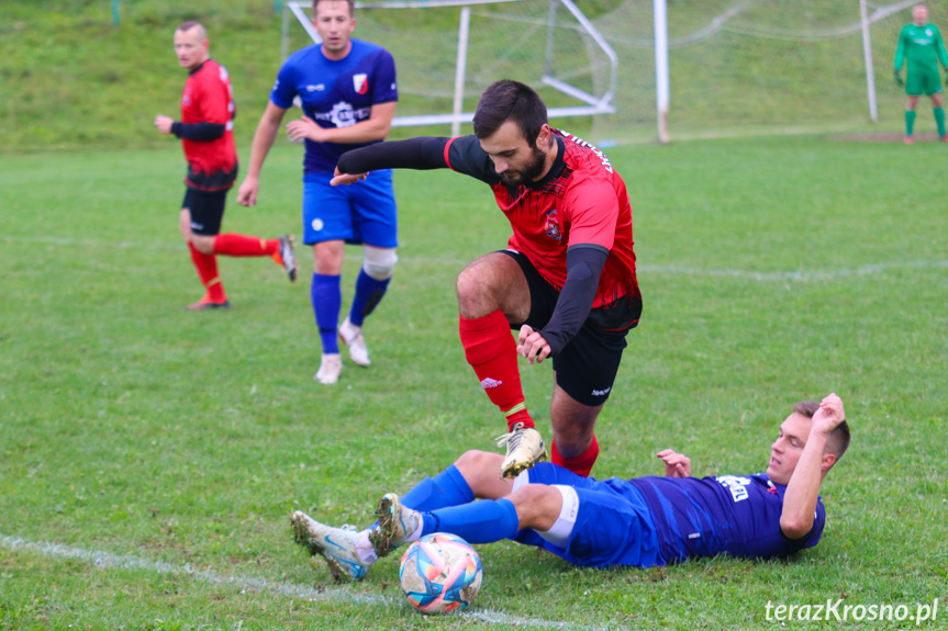 Iskra Iskrzynia - LKS Golcowa 2-1 