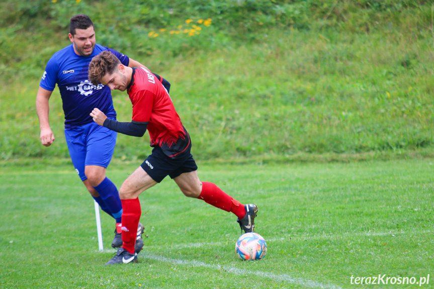 Iskra Iskrzynia - LKS Golcowa 2-1 