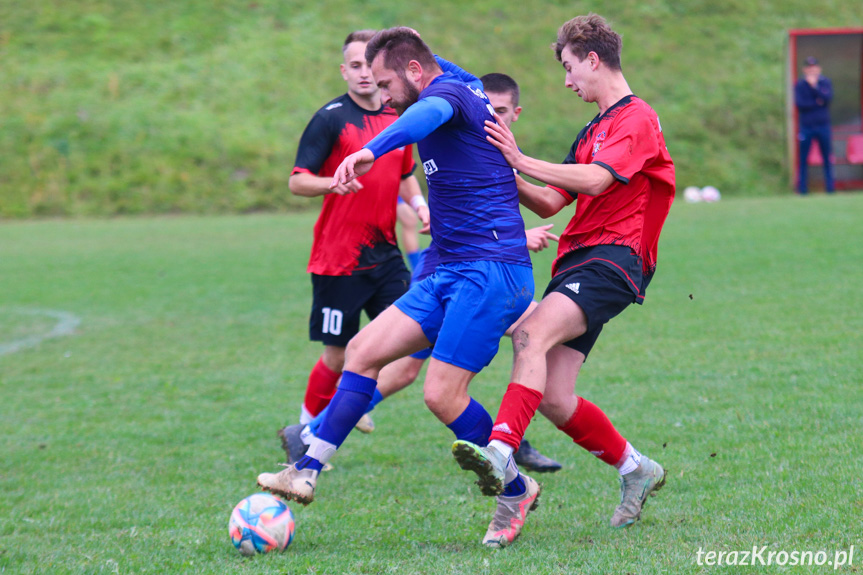 Iskra Iskrzynia - LKS Golcowa 2-1 