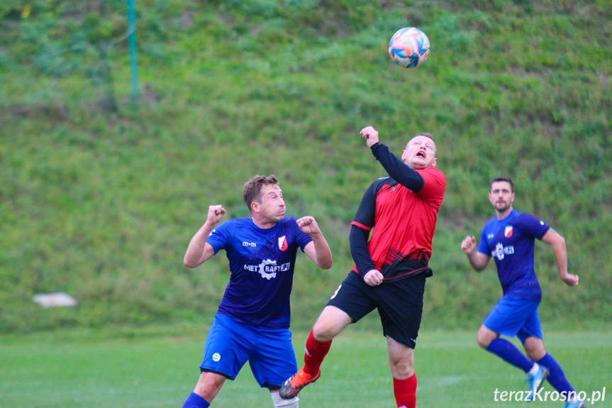 Iskra Iskrzynia - LKS Golcowa 2-1 