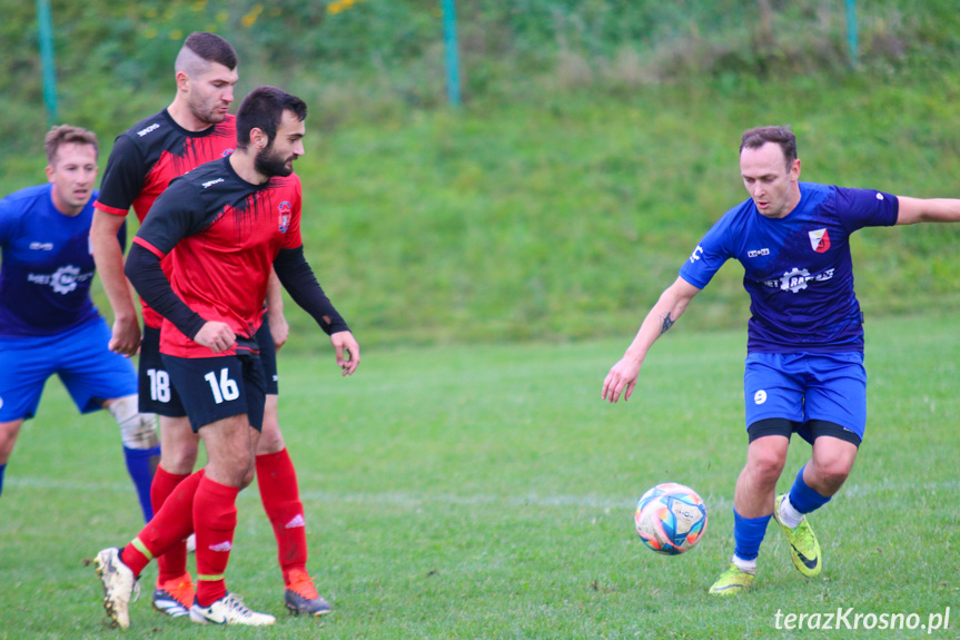 Iskra Iskrzynia - LKS Golcowa 2-1 