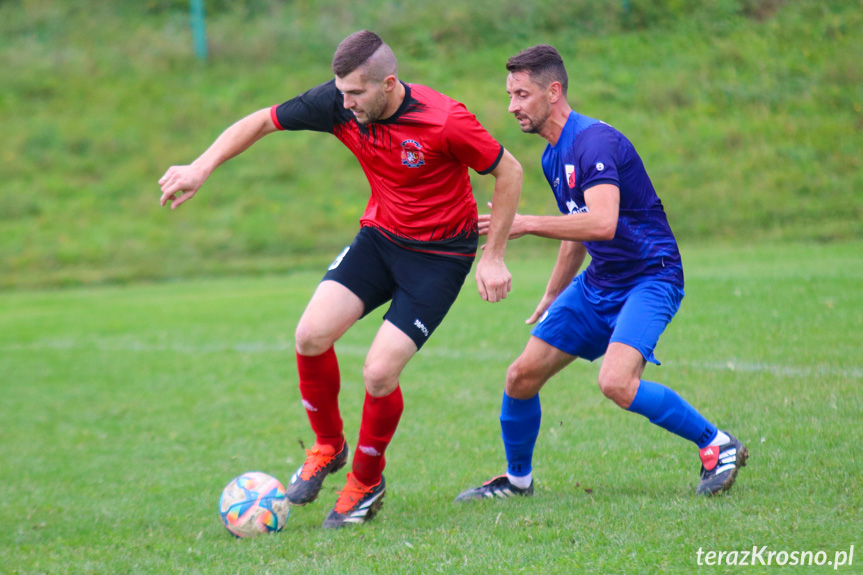 Iskra Iskrzynia - LKS Golcowa 2-1 