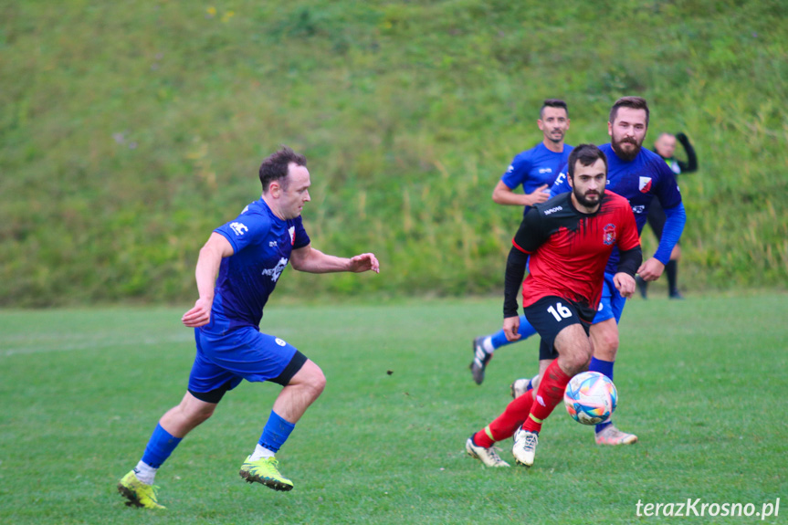 Iskra Iskrzynia - LKS Golcowa 2-1 