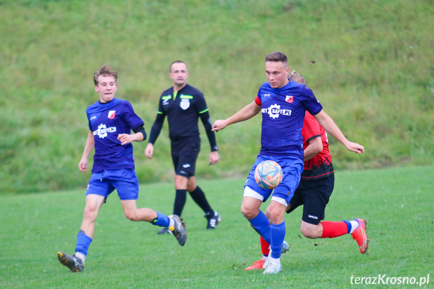 Iskra Iskrzynia - LKS Golcowa 2-1 