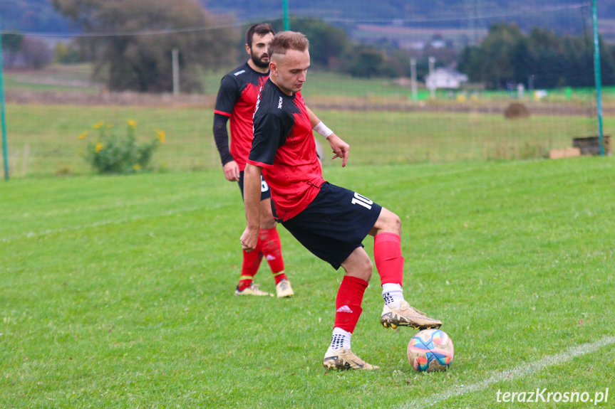 Iskra Iskrzynia - LKS Golcowa 2-1 