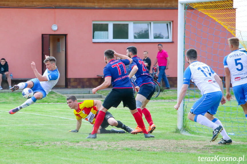 Iskra Iskrzynia - Wisłok Krościenko Wyżne 3:0