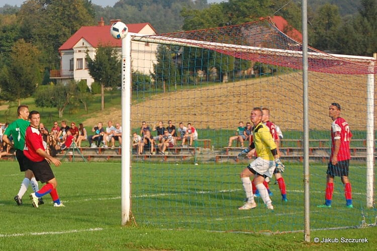 Iskra Przysietnica - Przełęcz Dukla 1:3