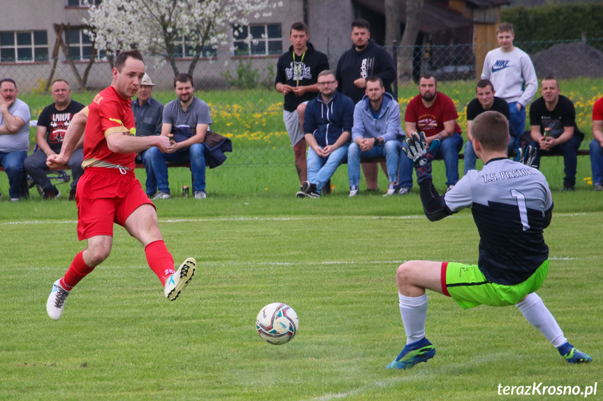 Iskra Wróblik Szlachecki - Piastovia Miejsce Piastowe 5:1