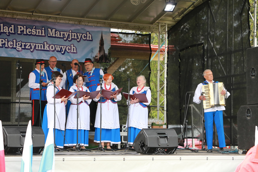 IV Przegląd Pieśni Maryjnej i Pielgrzymkowej w Bóbrce